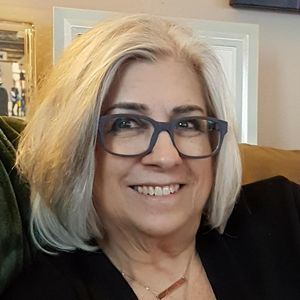 Meet your Posher, Tobi